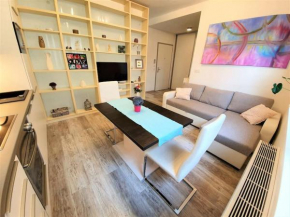 Comfy & stylish flat in the city centre + parking